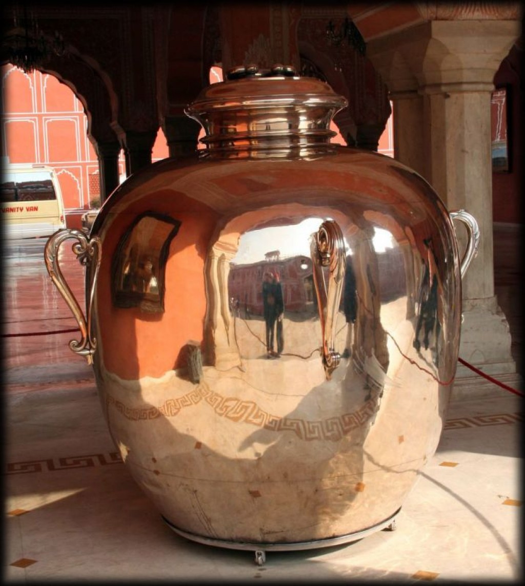 Huge silver urns in the Diwan-i-Khas.  They are in the Guiness book of World Records as the largest pieces of silver in the word. And we tried to use them as a mirror.  It didn't work.